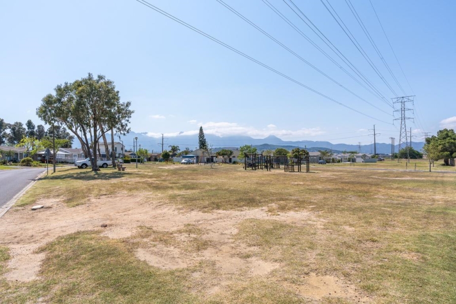 2 Bedroom Property for Sale in Victoria Park Western Cape